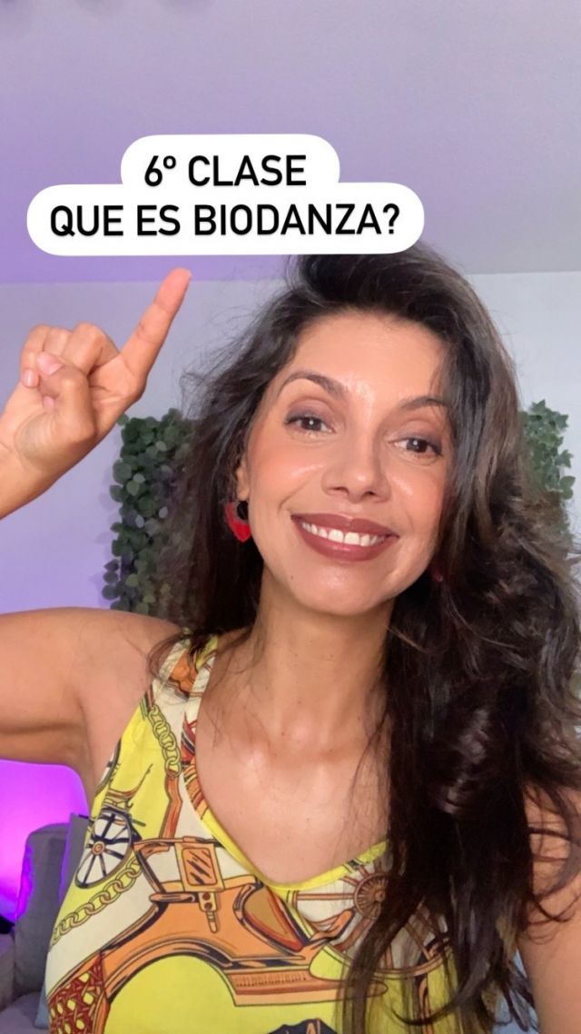 Clase introductoria de lo que es biodanza y sus beneficios. 

Has practicado alguna vez Biodanza? 

Te gustaría conocer? 

Escribe en comentarios queiro conocer y te envío información cuando y donde practicar Biodanza comigo. 

Que sigan disfrutando del verano 🔥

#biodanza 
#autoconocimiento 
#valores 
#vida 
#placerdelavida 
#amobiodanza 
#alegria 
#salud